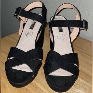 Black Heels S7 by Primark